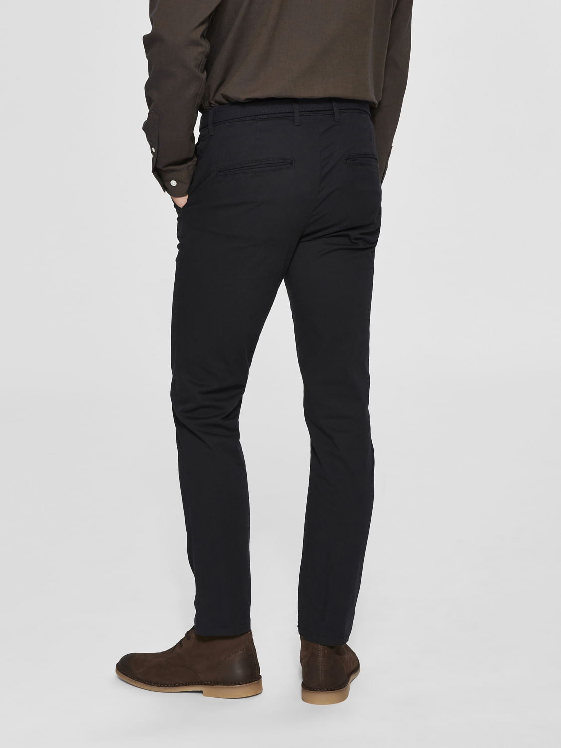 Buy Men Black Textured Slim Fit Chinos Online - 355124 | Peter England